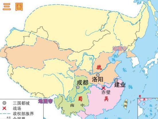 和刘备关系最密切不谋臣，不是诸葛亮而是他！