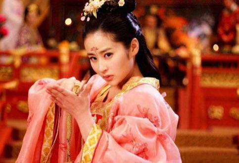 皇帝：我把女儿许配给你！被52岁大将军拒绝！为什么呢