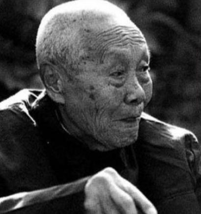 <a href=https://www.lishiji.cn/lishi/224/ target=_blank class=infotextkey><a href=https://www.lishiji.cn/lishi/2450/ target=_blank class=infotextkey>古代</a>太监</a><a href=https://www.lishiji.cn/lishi/12079/ target=_blank class=infotextkey>晚上</a>是怎么克服犯困的 他们都是怎么做的
