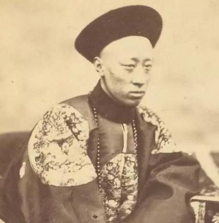 道光帝为什么不选文治武功的皇子之首奕訢来继承皇位?