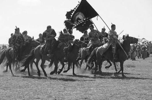 索伦人为什么骁勇善战呢？只因索伦人生活环境太艰苦