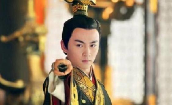 窦皇后之所以能成为宫斗冠军，少不了这两个心腹的功劳