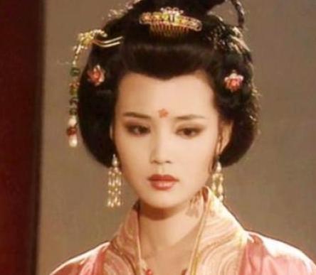 上官婉儿到底做了什么事情 为何李隆基一定要杀她不可呢