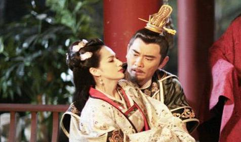 陈后主陈叔宝在位的时候都做了什么? 陈后主陈叔宝在位的时候都做了什么?