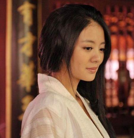宋江为什么要带着李逵去见李师师？原因是什么？