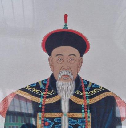 位及人臣的张廷玉雍正许他配享太庙，是怎么一步步走到孤独老死的？