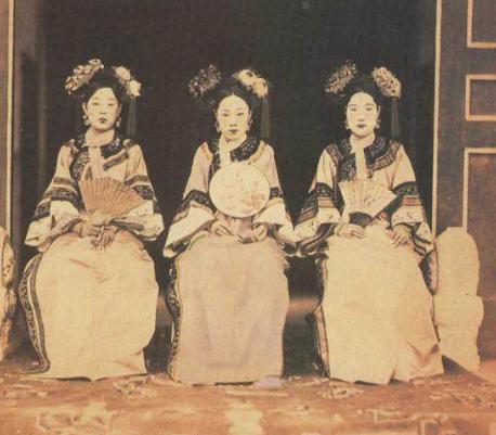 刘佳氏给嘉庆帝生下第一子的妃子,也是资历最老的妃子 刘佳氏给嘉庆帝生下第一子的妃子,也是资历最老的妃子