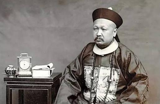 直隶总督和两江总督哪个<a href=https://www.lishiji.cn/lishi/11776/ target=_blank class=infotextkey>权力</a>更大一些？管辖的地区有什么不同