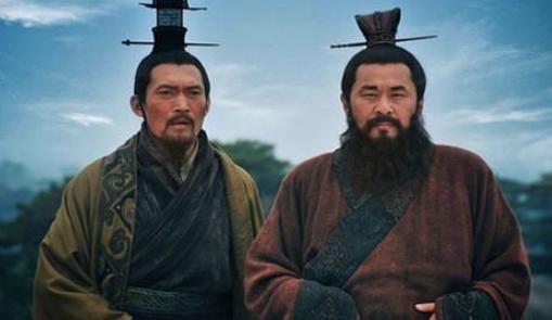 曹操的两大军师郭嘉与贾诩,谁更厉害? 曹操的两大军师郭嘉与贾诩,谁更厉害?