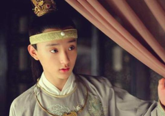 曹雪芹的历史原型究竟是谁？世间有三种说法，颇受争议