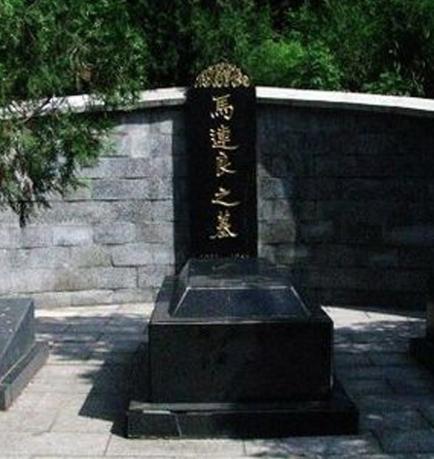 马连良的代表剧目有哪些？揭秘其人物趣事