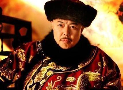 乾隆光儿子就有十几个之多 为什么乾隆会将皇位传给嘉庆呢 乾隆光儿子就有十几个之多 为什么乾隆会将皇位传给嘉庆呢