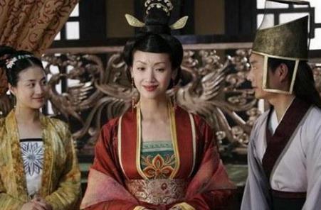 冯太后是怎么带领北魏国富民强的?冯太后一生有哪些成就? 冯太后是怎么带领北魏国富民强的?冯太后一生有哪些成就?