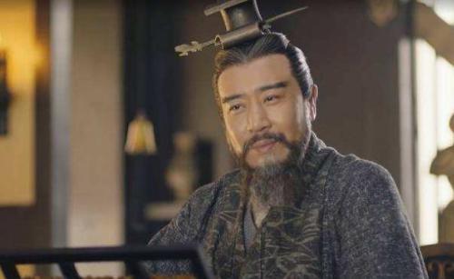 张绣杀死曹操的爱将和爱子，为何后来还优待于他？