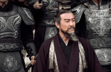 面对匈奴,曹操是怎么治理他们的? 面对匈奴,曹操是怎么治理他们的?