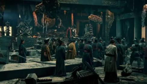 “郭嘉不死，卧龙不出”前面是什么？郭嘉之前还有一个人！