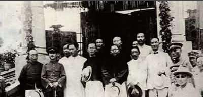 北伐战争是在什么样的背景下发生的 北伐战争简介 北伐战争是在什么样的背景下发生的 北伐战争简介
