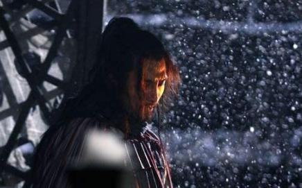 水浒林冲对战神关羽有胜算吗？怎么正确看待关羽的武力？