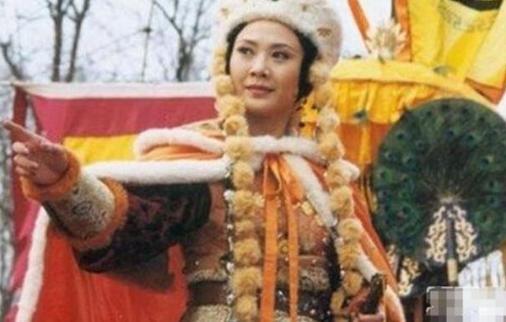 萧<a href=https://www.lishiji.cn/lishi/635/ target=_blank class=infotextkey>太后</a>年轻时候是怎么样的？她是如何让百官对她信服的？