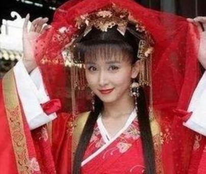 和珅死后他的小妾们是怎么被处理的 她们最后怎么样了 和珅死后他的小妾们是怎么被处理的 她们最后怎么样了