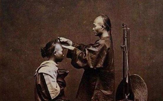 清朝人的辫子多久洗一次？怎么洗？