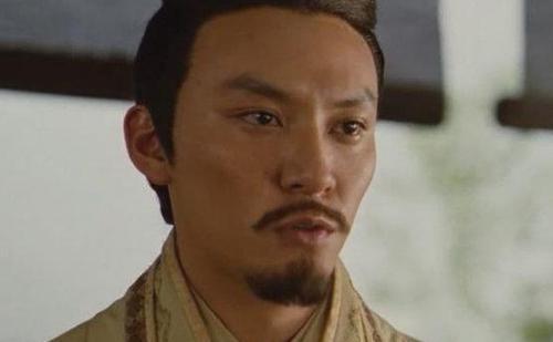 皖城之战作为谋士的鲁肃为何默默无闻？鲁肃的地位是什么时候发生改变的？