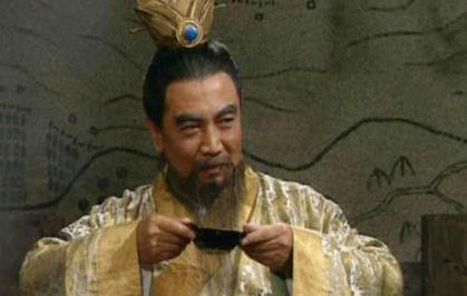曹操为何不愿称帝?是因为在乎名声吗? 曹操为何不愿称帝?是因为在乎名声吗?