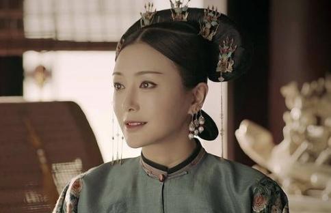 晋妃富察氏：13岁参加选秀入宫，嫁88岁乾隆