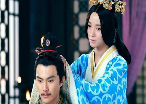 同样歌姬出身的她们都登上了后位，她们有什么不同之处？