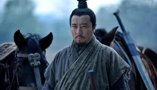 汉中之战曹操为什么要主动放弃汉中？明明兵力远超刘备