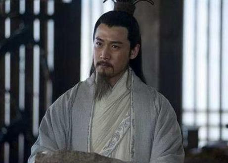 诸葛亮如果投奔曹营，他处于什么位置？