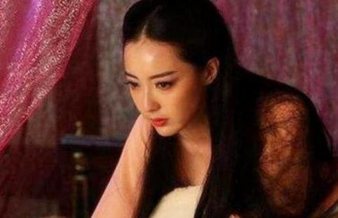 慕容熙有多痴情？因爱妻的死，他甚至要全天下的人为其送葬