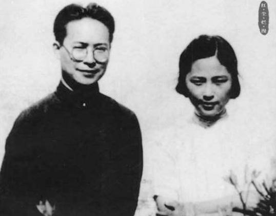沈从文狂恋“黑玫瑰”，一生都未曾得到妻子的理解