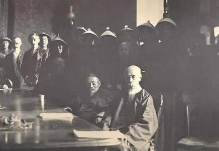 李鸿章到底有没有替清朝背锅 事实究竟是什么样的 李鸿章到底有没有替清朝背锅 事实究竟是什么样的