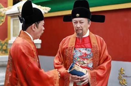 为什么把大明灭亡归结于张居正？张居正做了些什么？