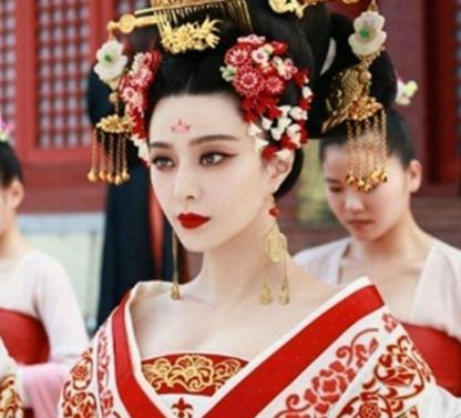 武则天到底长什么样的 为什么李世民这么的不爱她呢