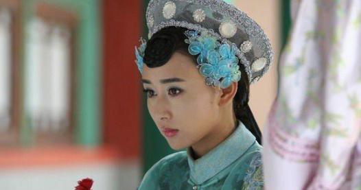 康熙最后一任皇后佟佳氏，屈居皇贵妃之位8年