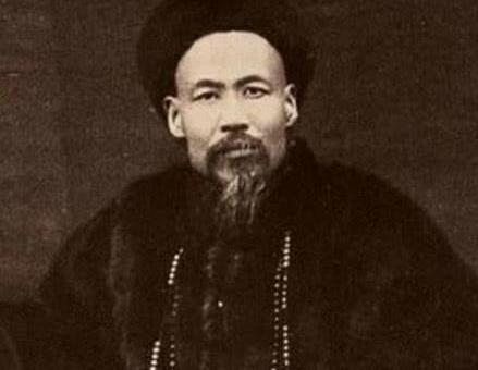 和珅的敌人实力如何 竟然能打压他30年之久 和珅的敌人实力如何 竟然能打压他30年之久
