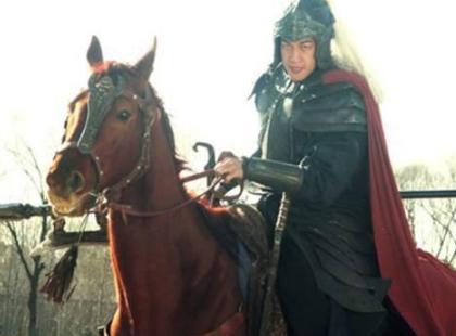 三国除了张飞,还有谁敢单挑吕布?至少还有四个! 三国除了张飞,还有谁敢单挑吕布?至少还有四个!