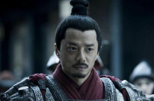 刘邦为什么能打败项羽一统天下？毛主席用8个字概括了他最大的优点！