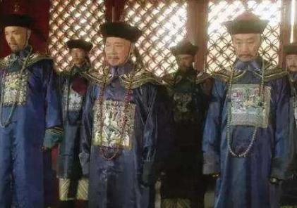 雍正在位期间为什么能政治清明?提拔一个大臣他监视了三年! 雍正在位期间为什么能政治清明?提拔一个大臣他监视了三年!
