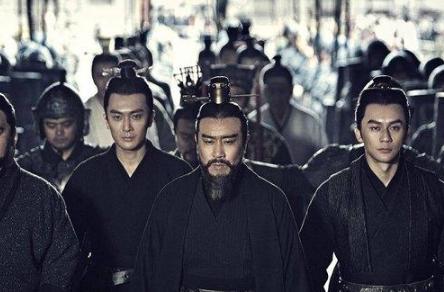 曹操为什么说若郭嘉在赤壁之战就不会输？曹操“哭郭嘉”的真实意图是什么？