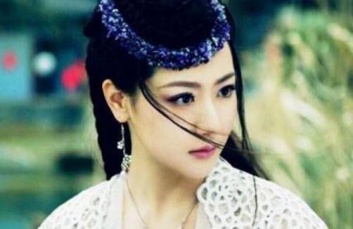 明朝传奇美女王翠翘是怎么死的？她为什么要为倭寇首领殉情？