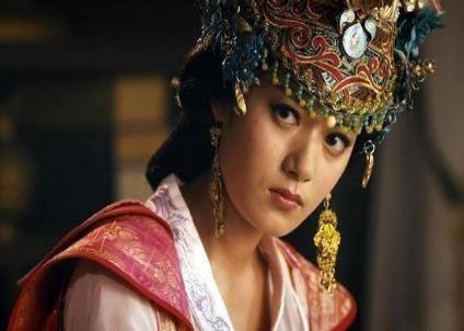 为什么西夏王朝会被一群二十岁的女子统治 这是为什么