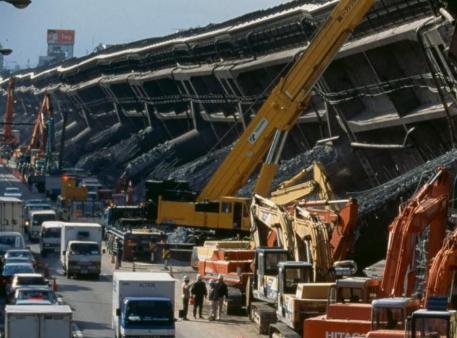 阪神大地震简介 造成这场灾害的主要因素是什么 阪神大地震简介 造成这场灾害的主要因素是什么