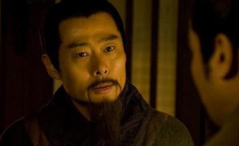 鲁肃在赤壁之战中扮演者什么角色?有什么作用 鲁肃在赤壁之战中扮演者什么角色?有什么作用