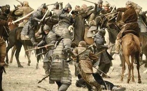 三国第一猛将吕布的师傅是谁？是天生奇才还是师从名门