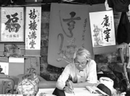 为什么中国周边国家都把汉字废了？改用拼音文字