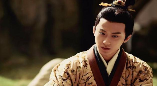 三国孟达为什么要反复害关羽?诸葛亮是最后怎么解决掉他的 三国孟达为什么要反复害关羽?诸葛亮是最后怎么解决掉他的