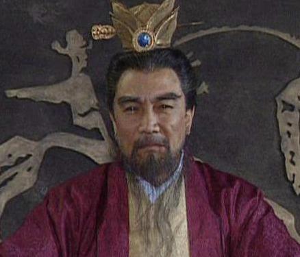 曹操和董卓都是盗墓的 两人相比谁的盗墓技术更强呢